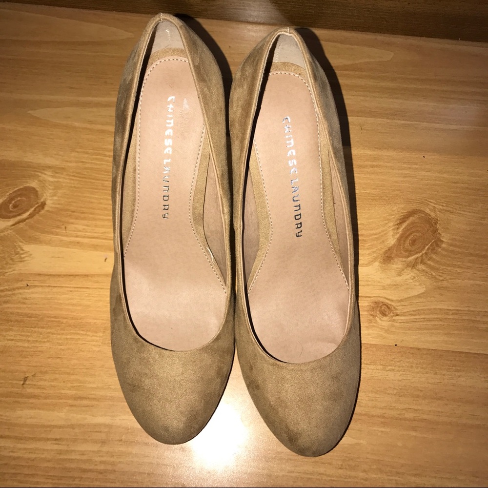 Brand New Tan Suede Heels